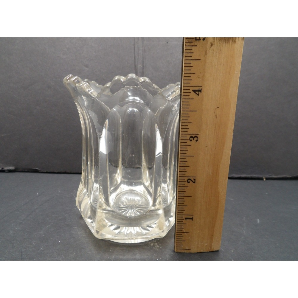 Vintage Heisey Ruffled Edge Cup - Picture 4 of 5
